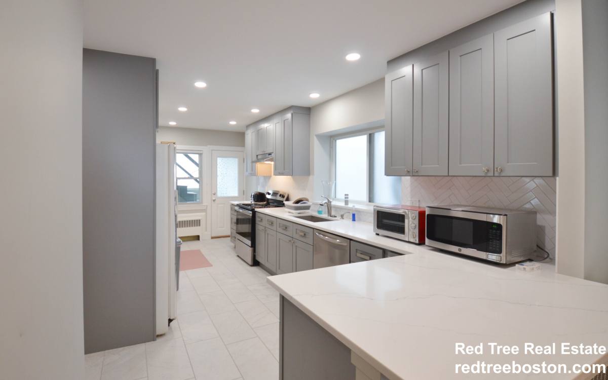House for rent at 142 Salisbury Rd #1, Brookline, MA 02445