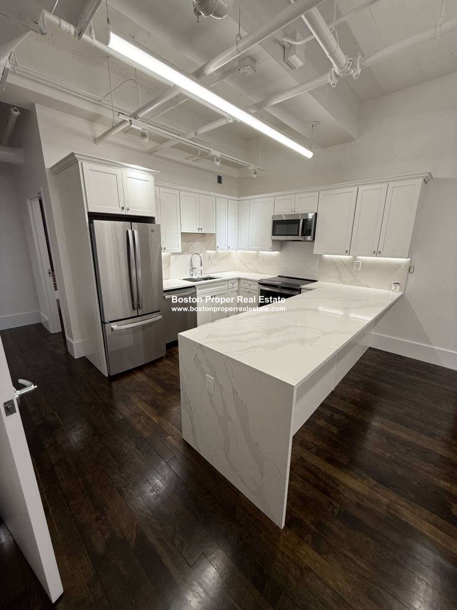 Apartment for rent at 190 High St #601, Boston, MA 02110