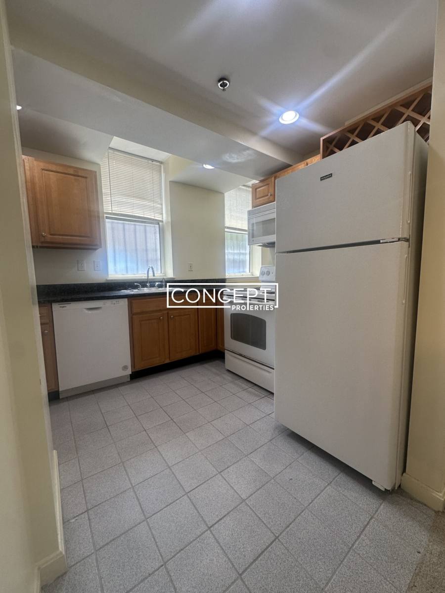 Apartment for rent at 32A Queensberry St #C, Boston, MA 02215
