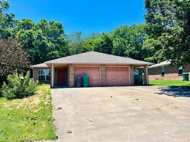 Apartment for rent at 5906 Sara St #B, Fayetteville, AR 72704