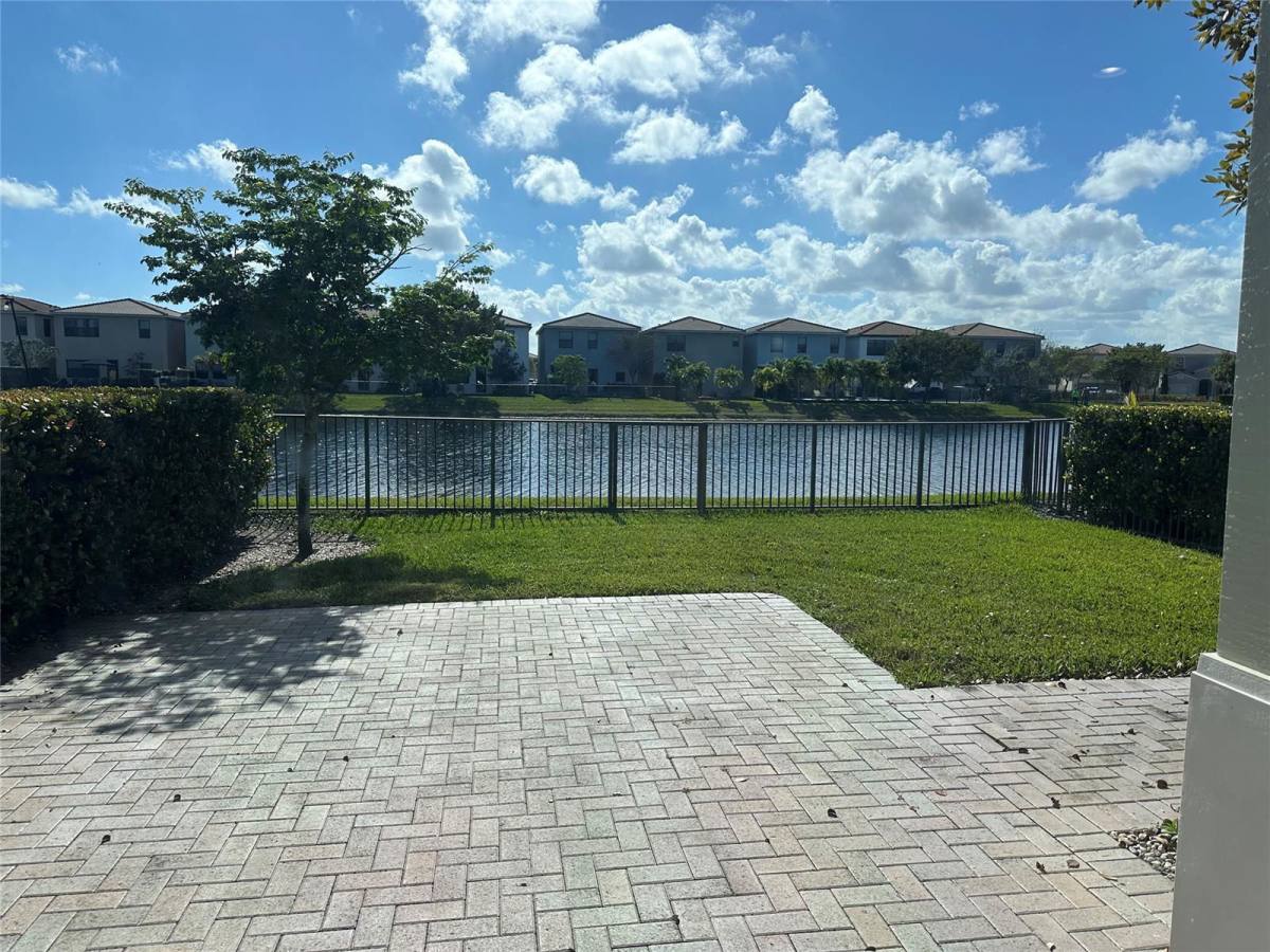 House for rent at 632 NE 193rd St, Miami, FL 33179