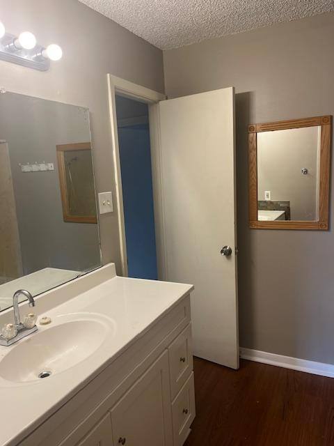 Apartment for rent at 204 E Sycamore Lane, Longview, TX 75604