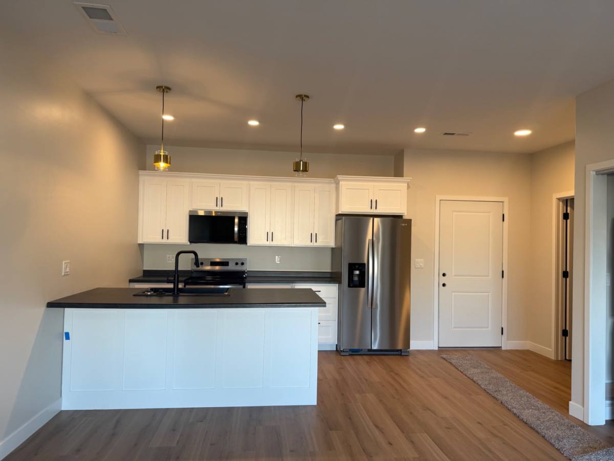 Apartment for rent at 2305 Ave G #106, Fort Madison, IA 52627