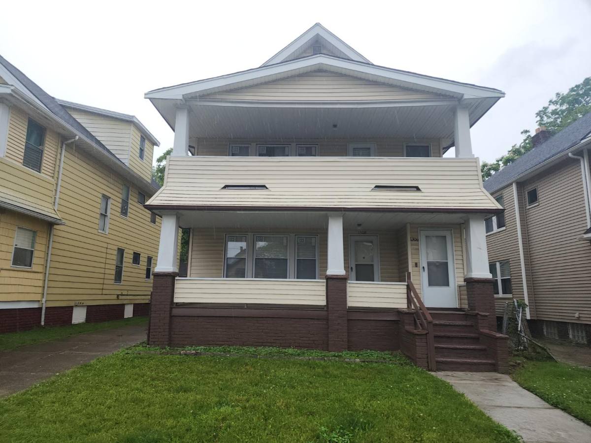 Apartment for rent at 1306 E 134th St #1308, Cleveland, OH 44112