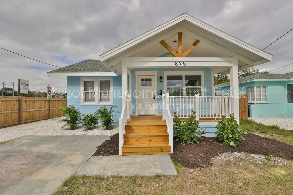 House for rent at 875 53rd Terrace N, Saint Petersburg, FL 33703
