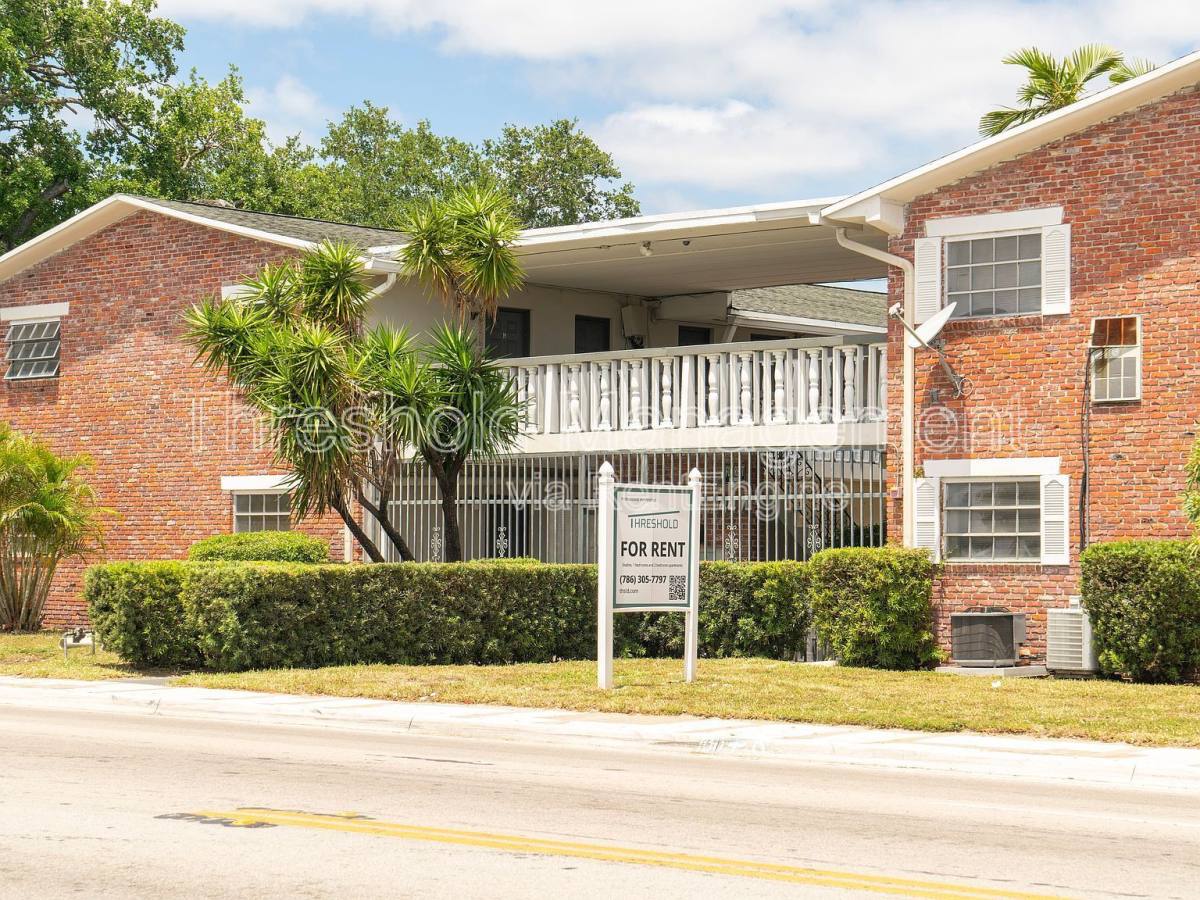 Apartment for rent at 447 NE 125th St #18, Miami, FL 33161