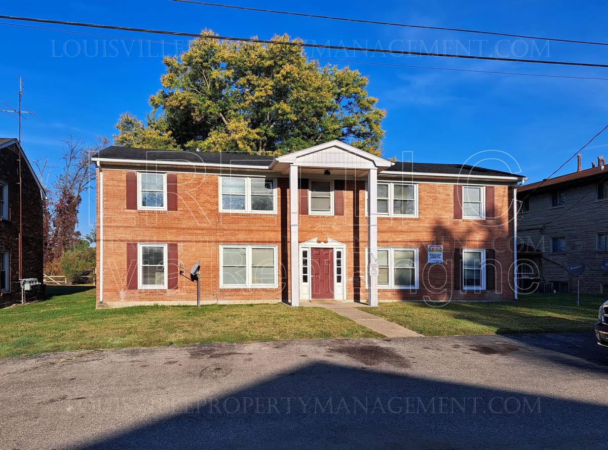 Apartment for rent at 5112 Valiant Dr #4, Louisville, KY 40216