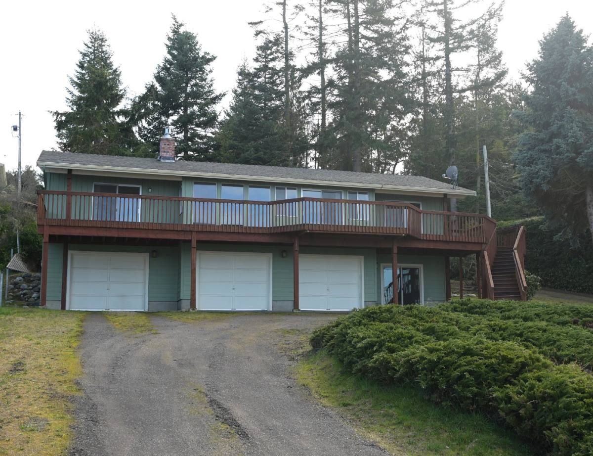 House for rent at 221 Spring View Place, Sequim, WA 98382