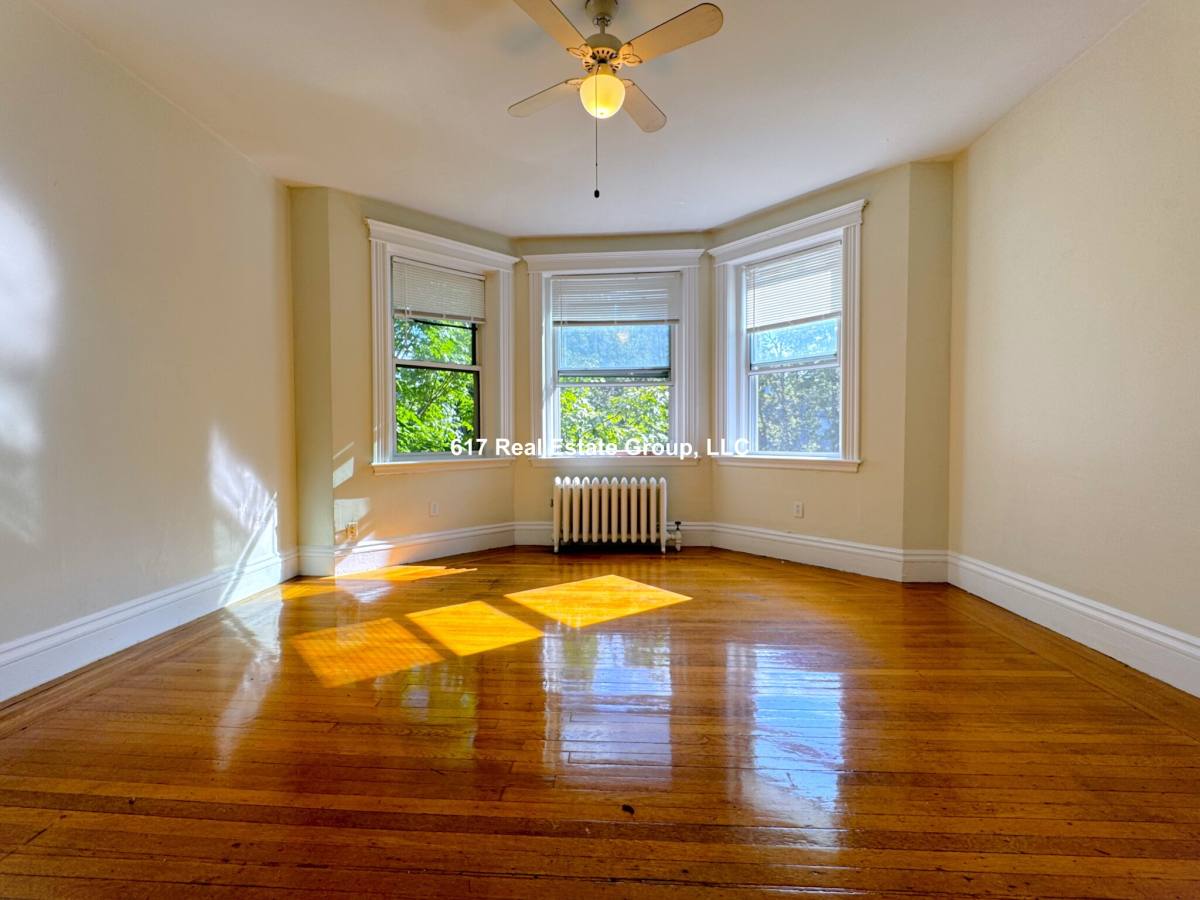 Apartment for rent at 22 Euston St #6A, Brookline, MA 02446