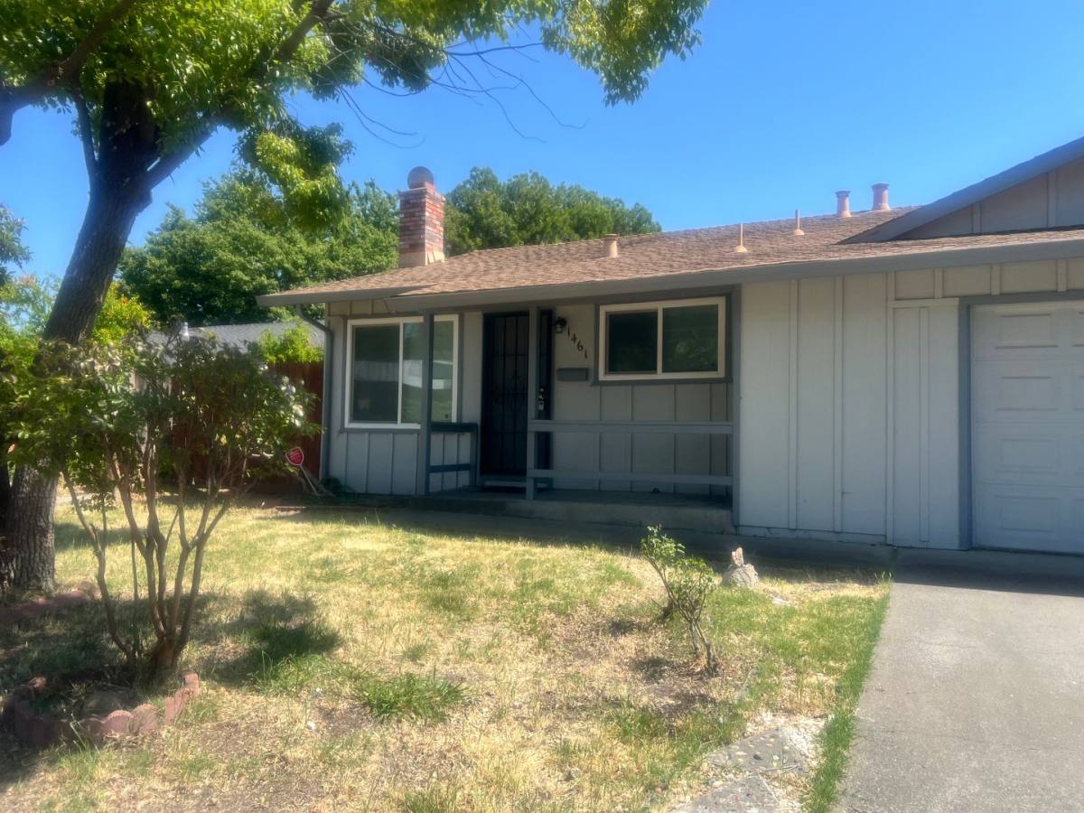 Apartment for rent at 1461 Marshall Rd, Vacaville, CA 95687