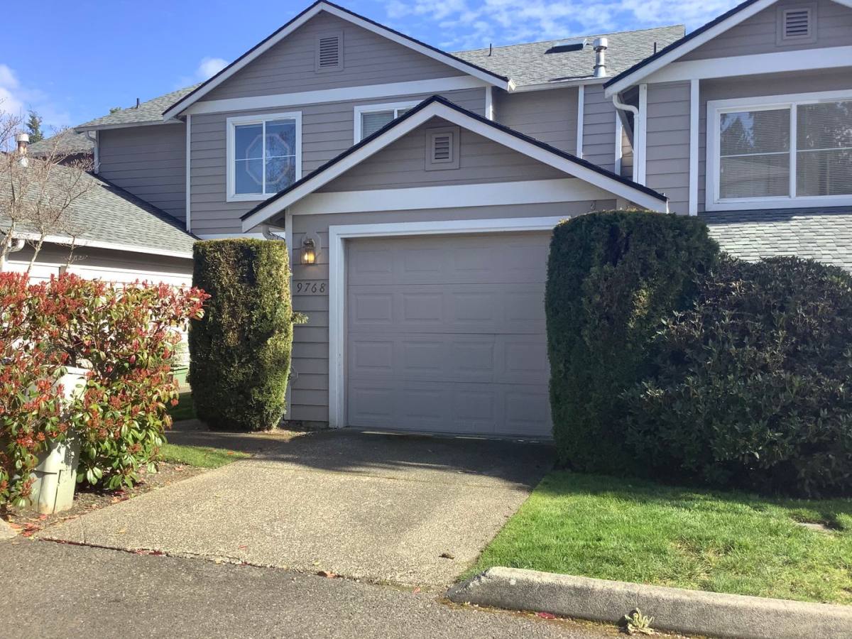 Townhouse for rent at 9768 Tides Lane NW, Silverdale, WA 98383
