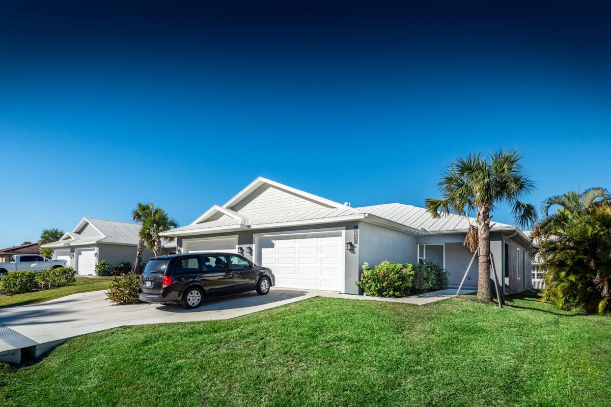 Apartment for rent at 219 Lewis Circle, Punta Gorda, FL 33950