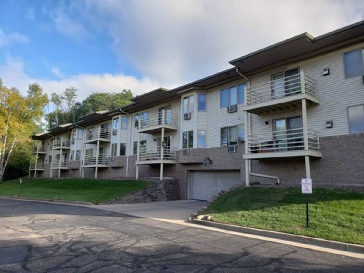 Apartment for rent at 3435 Fairfax St, Eau Claire, WI 54701
