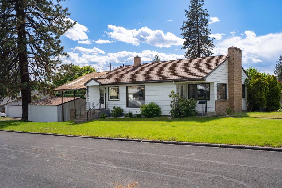House for rent at 3103 W Princeton, Spokane, WA 99205