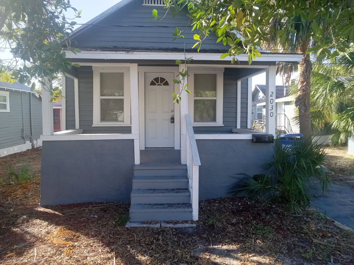 House for rent at 2030 12th Ave S, Saint Petersburg, FL 33712