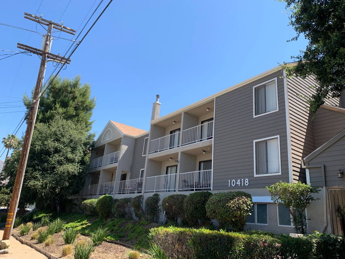 Apartment for rent at 10418 Scoville Ave, Sunland, CA 91040