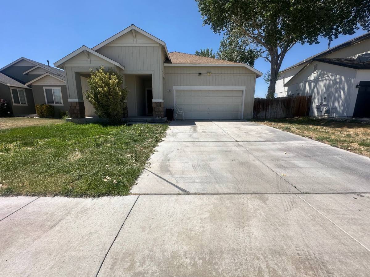 House for rent at 552 Ranchwood Lane, Fernley, NV 89408