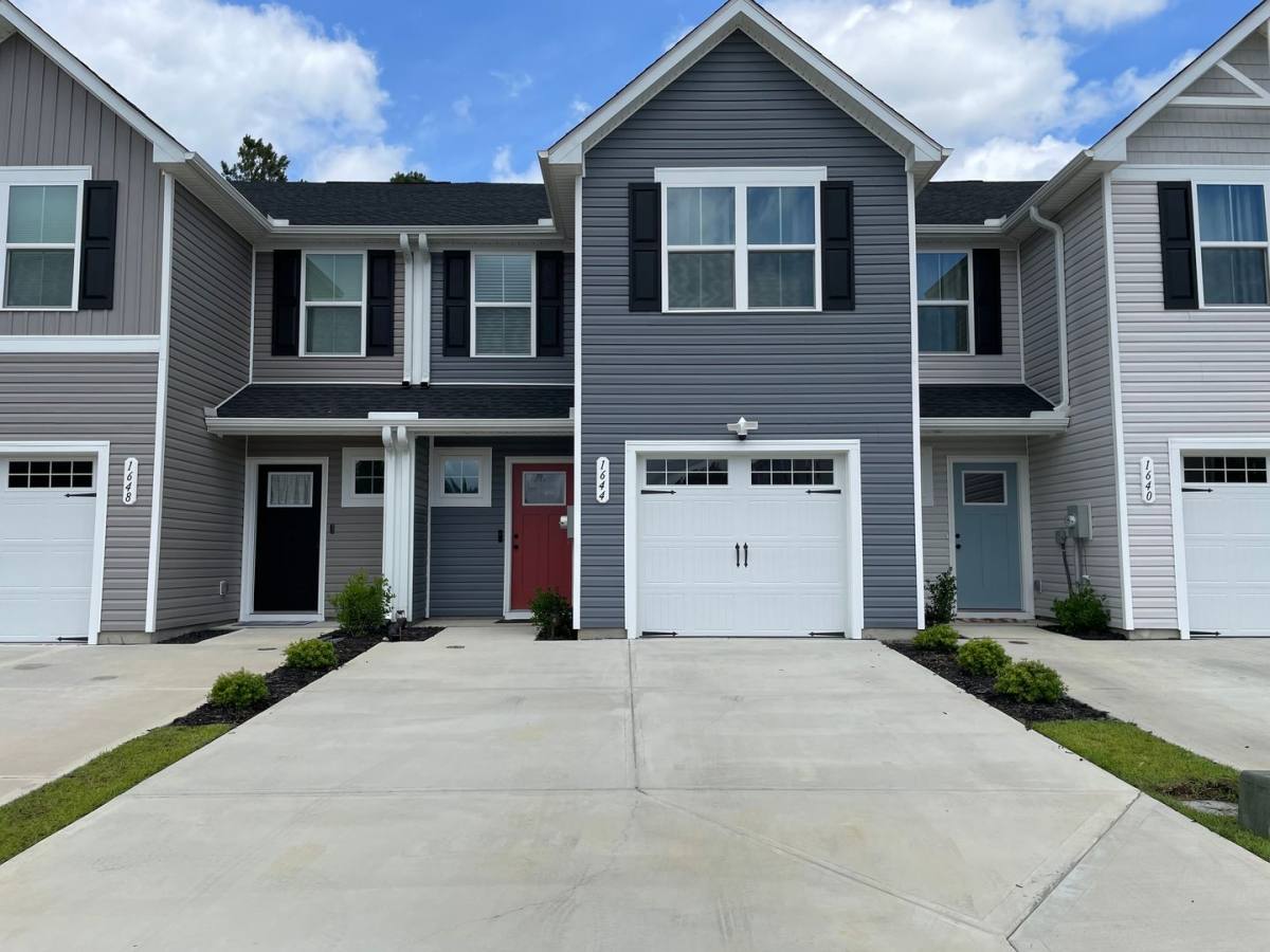 Townhouse for rent at 1644 Branchwood Rd NE, Bolivia, NC 28422