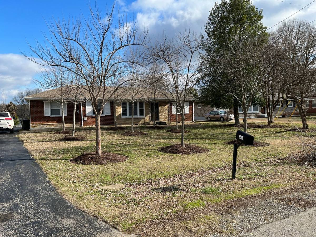 House for rent at 2411 Chapman Dr, Nashville, TN 37206