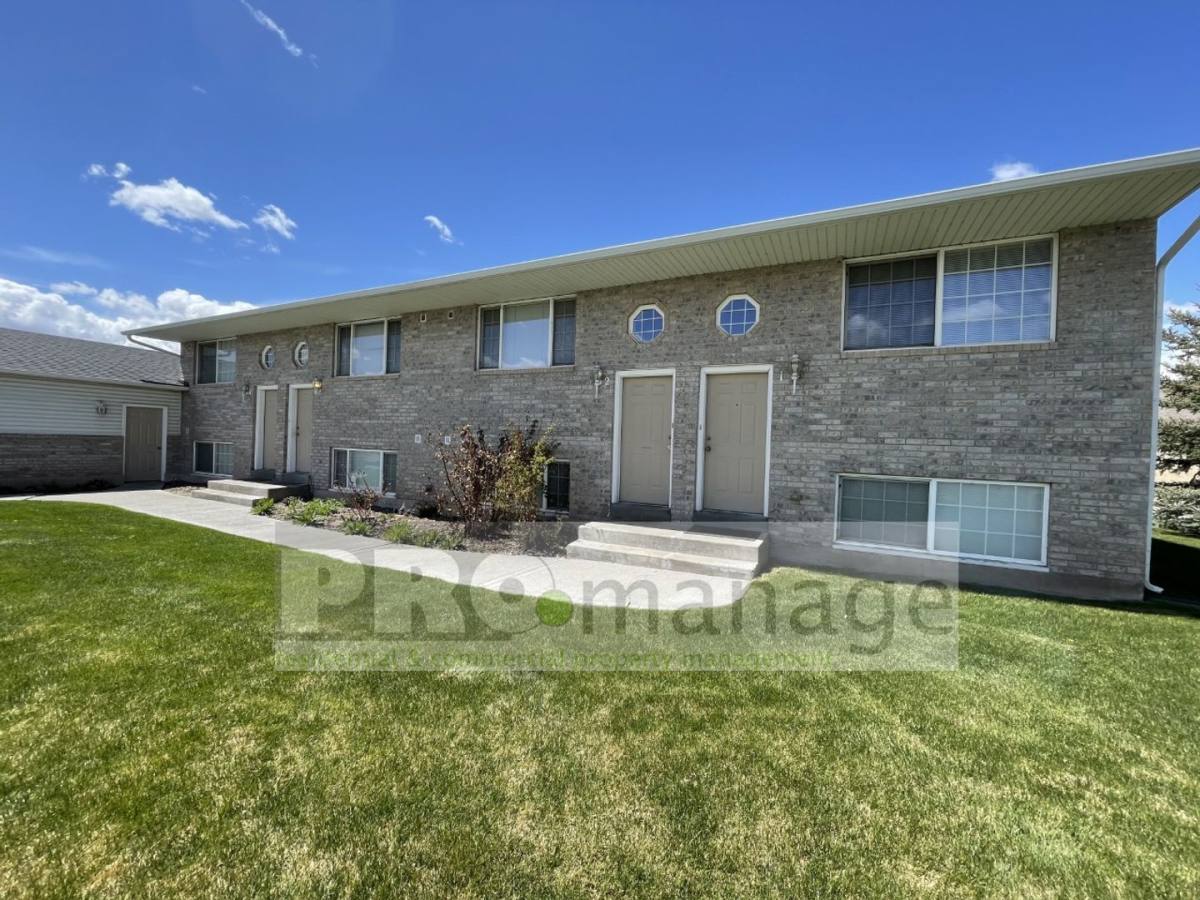 Apartment for rent at 1830 S Ammon Rd, Idaho Falls, ID 83406