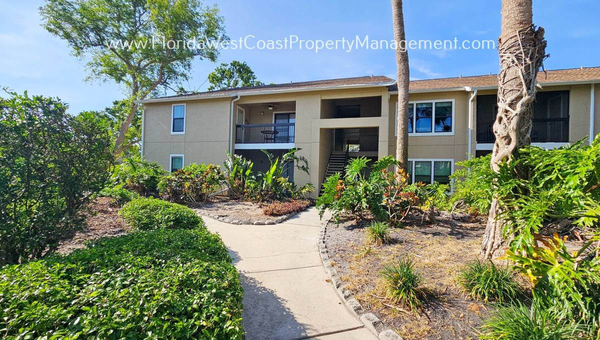 Condo for rent at 4016 Crockers Lake Blvd, Sarasota, FL 34238