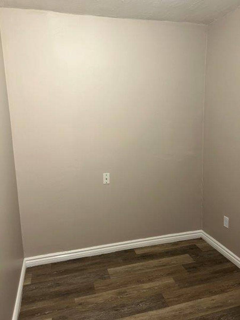 Apartment for rent at 667 Brent Blvd, Columbus, OH 43228