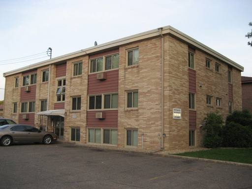 Apartment for rent at 6429 Pleasant Ave S, Minneapolis, MN 55423