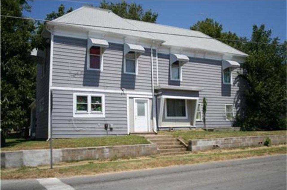 Apartment for rent at 701 N Main St, Independence, MO 64050