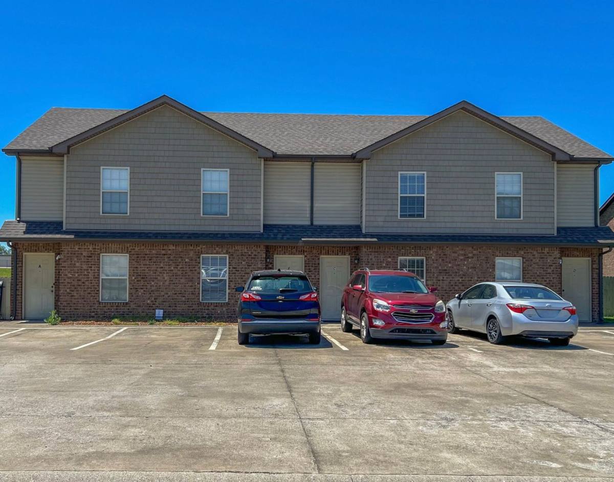Apartment for rent at 1604 Railton Court, Clarksville, TN 37043