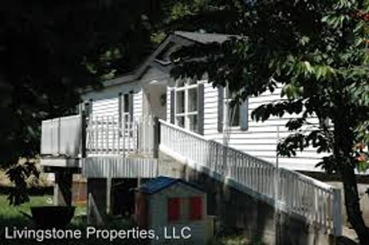 House for rent at 140 Pepsi, Winston, OR 97496