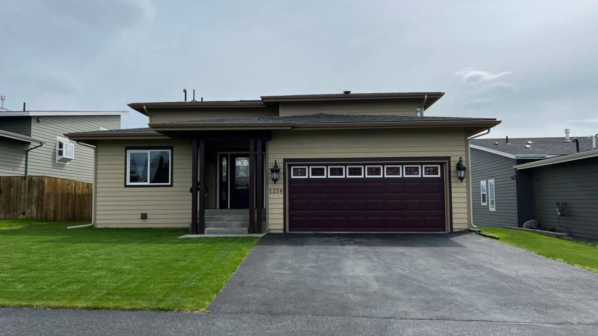 House for rent at 1226 Northpointe Bluff Dr, Anchorage, AK 99501