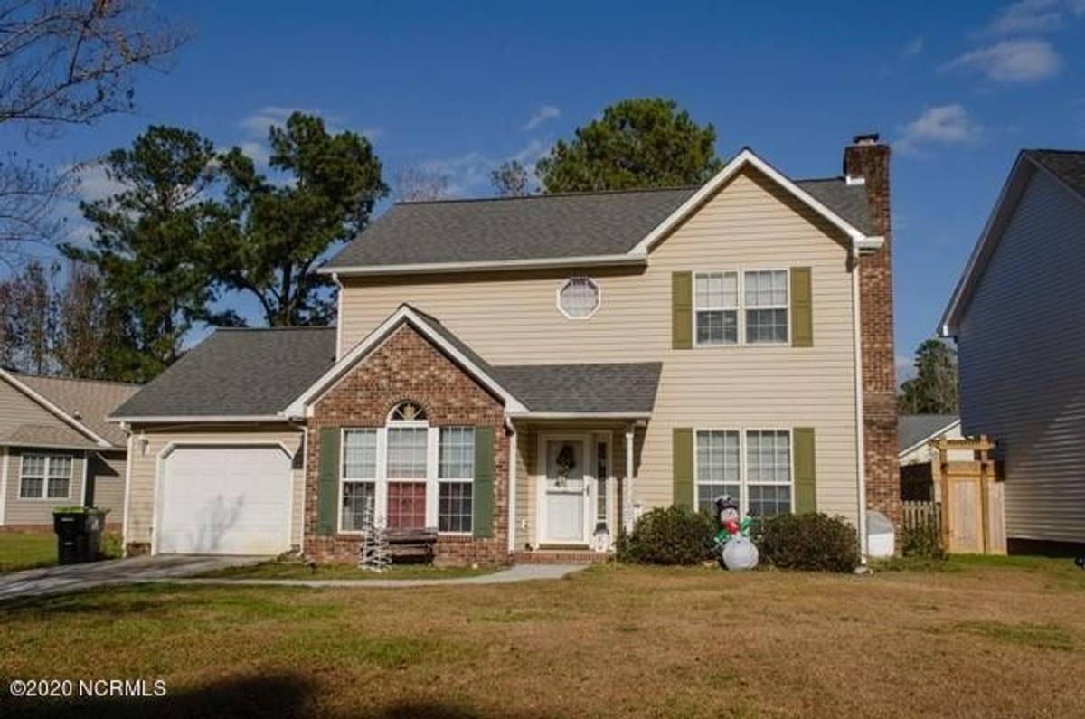 House for rent at 607 Player Court, Jacksonville, NC 28540