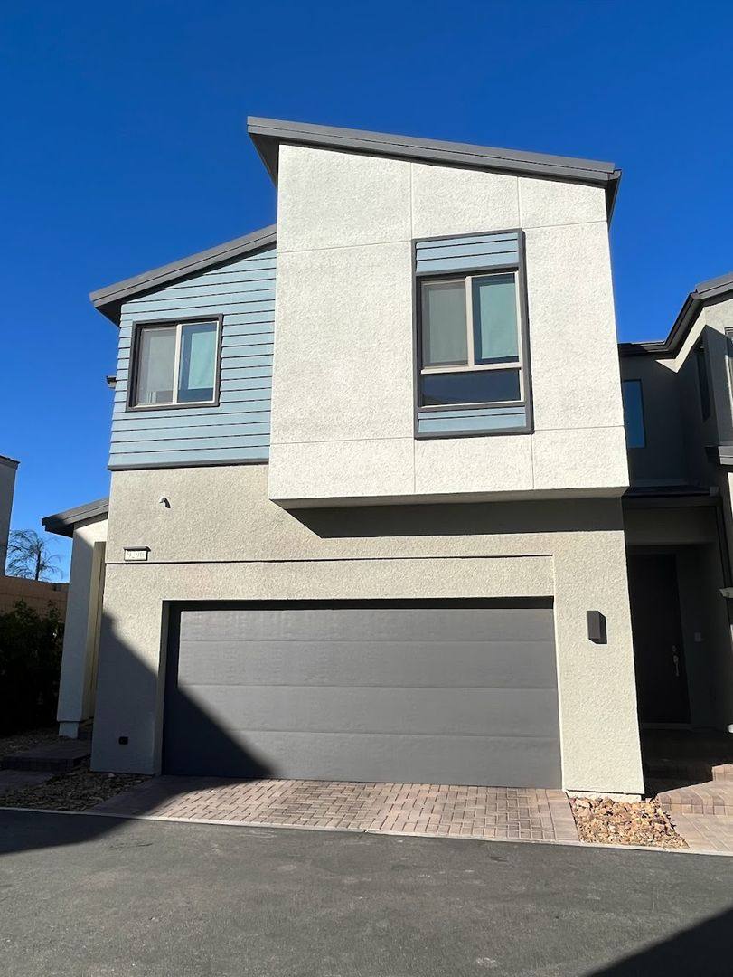 Townhouse for rent at 9296 Desert Pearl Ave, Las Vegas, NV 89148