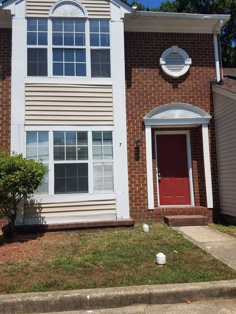 Townhouse for rent at 7 Silk Tree Place, Hampton, VA 23666