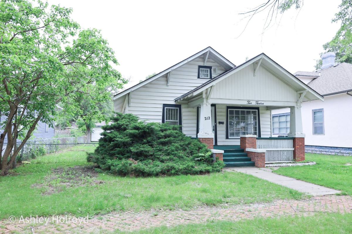 House for rent at 212 W 8th St, Grand Island, NE 68801