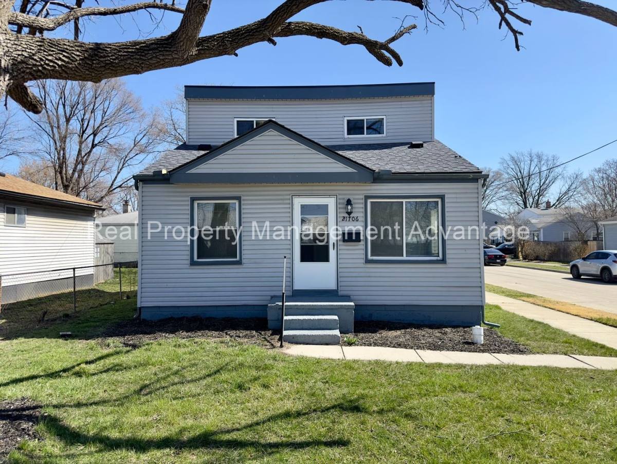 House for rent at 21706 Conners Ave, Warren, MI 48091