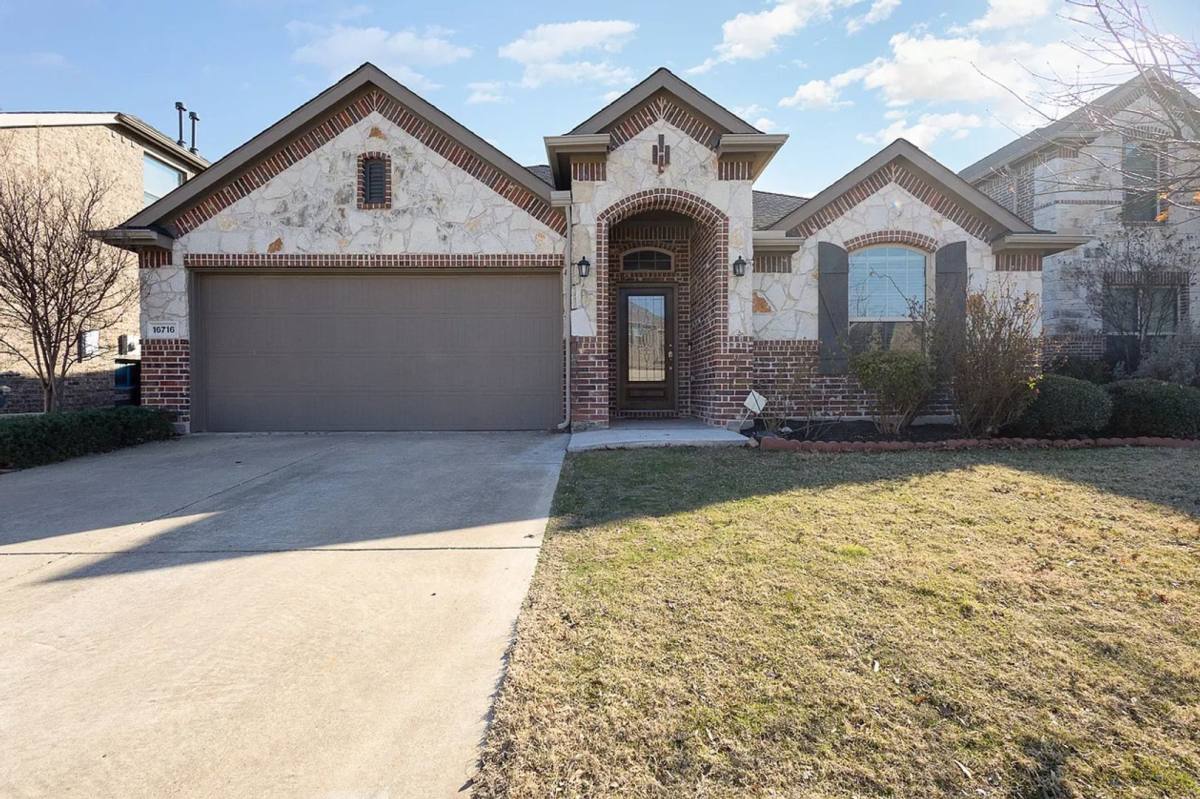 House for rent at 16716 Lincoln Park Lane, Prosper, TX 75078