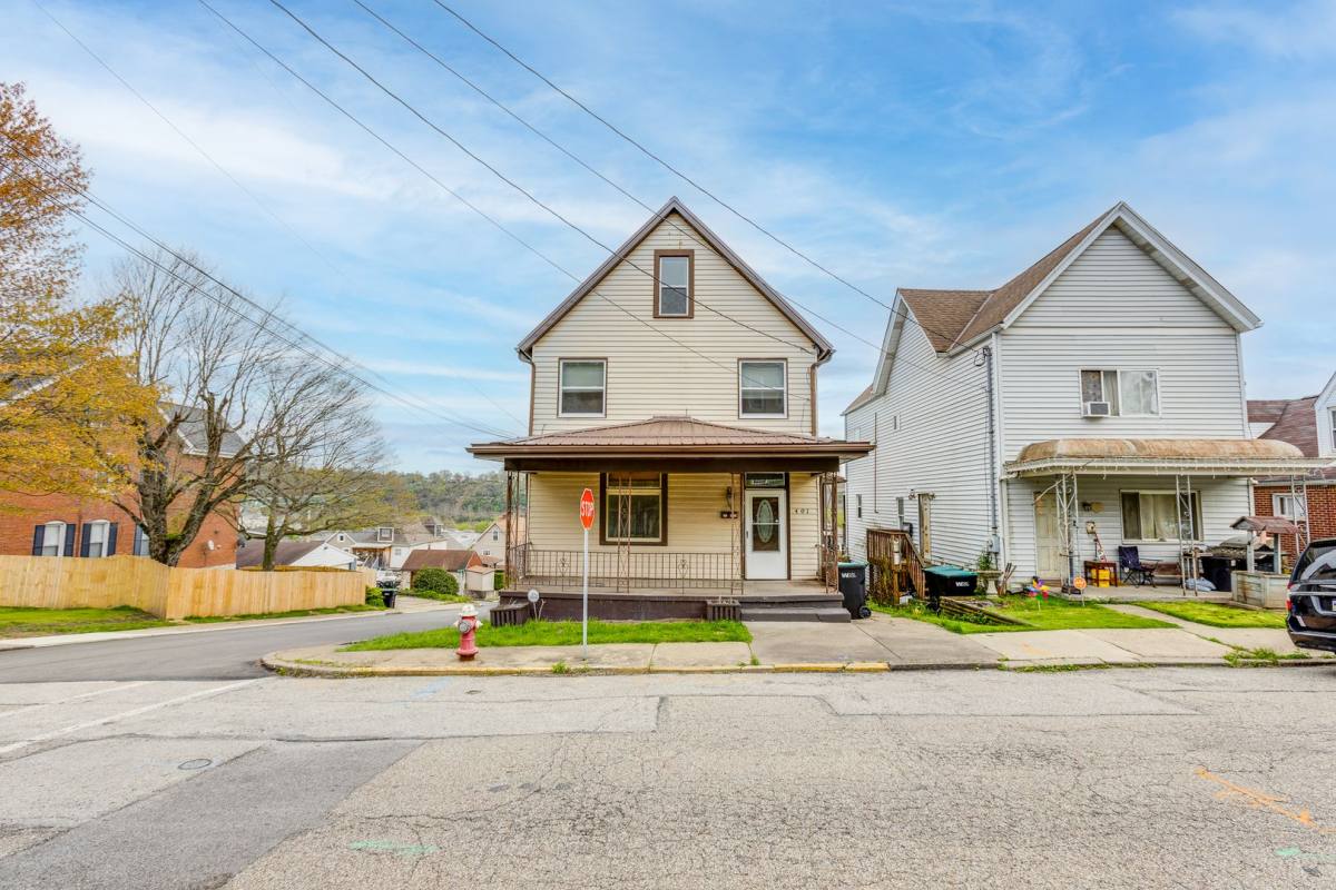 Apartment for rent at 401 W 9th Ave, Tarentum, PA 15084