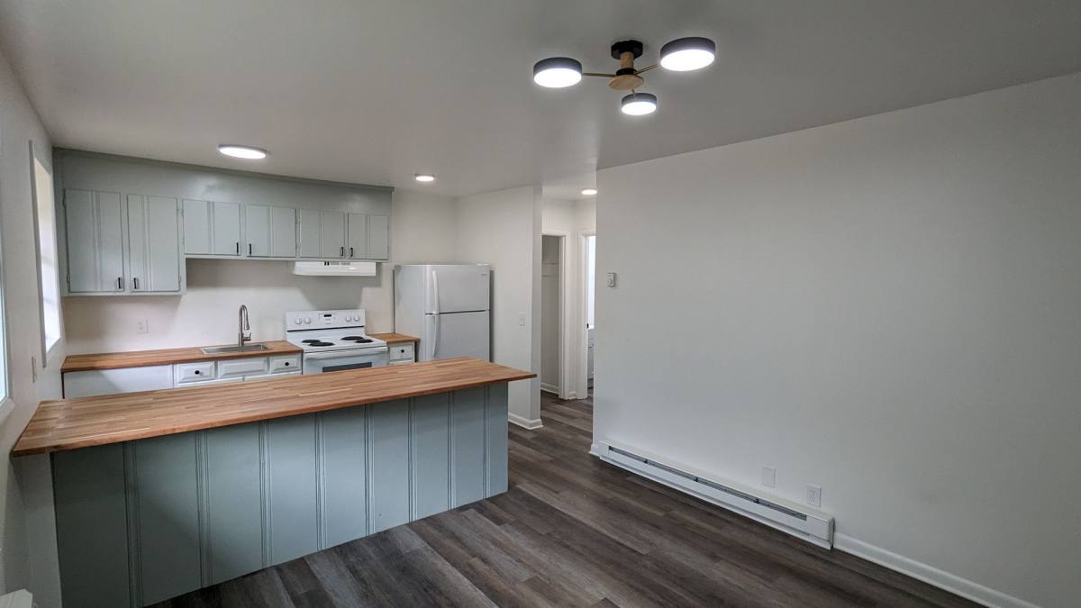 Apartment for rent at 617-619 40th Ave N, Nashville, TN 37209