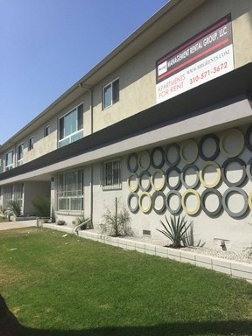 Apartment for rent at 3939 Stevely Ave, Los Angeles, CA 90008