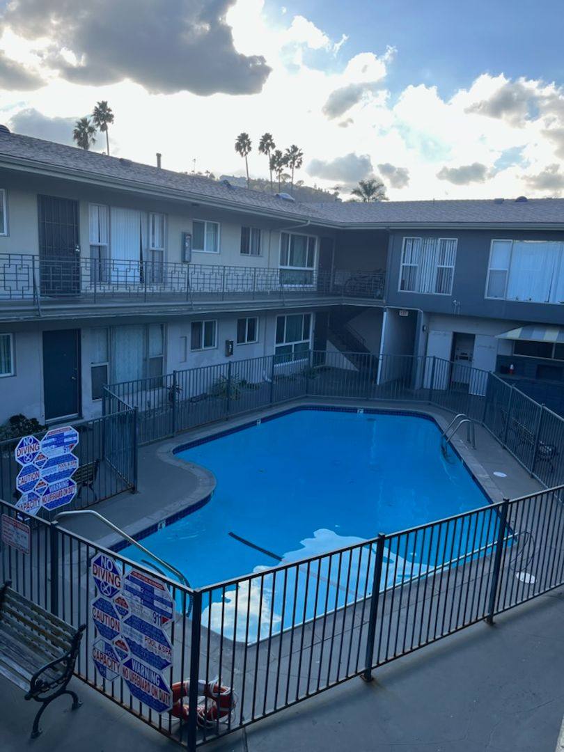 Apartment for rent at 3939 Stevely Ave, Los Angeles, CA 90008