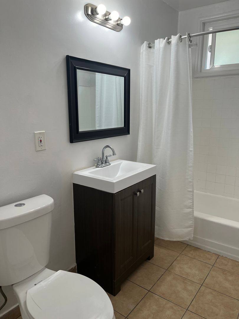 Apartment for rent at 3939 Stevely Ave, Los Angeles, CA 90008