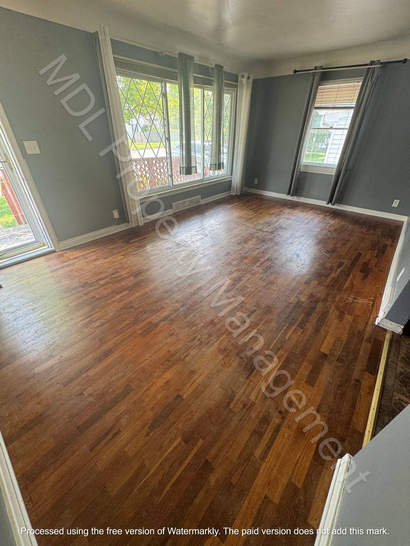 House for rent at 2612 Congress Ave, Saginaw, MI 48602