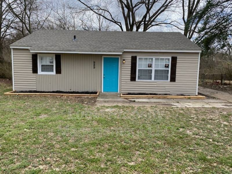House for rent at 989 Restbrook Ave, Memphis, TN 38127
