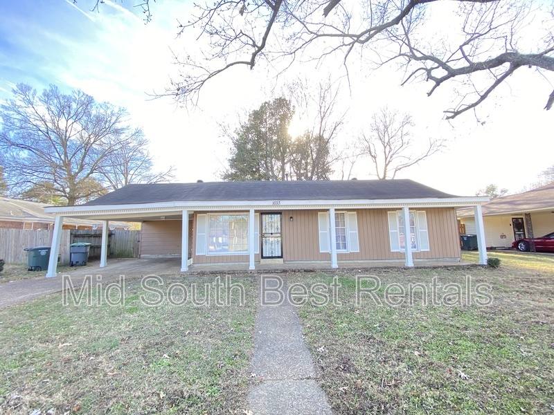 House for rent at 1693 Winfield Rd N, Memphis, TN 38116