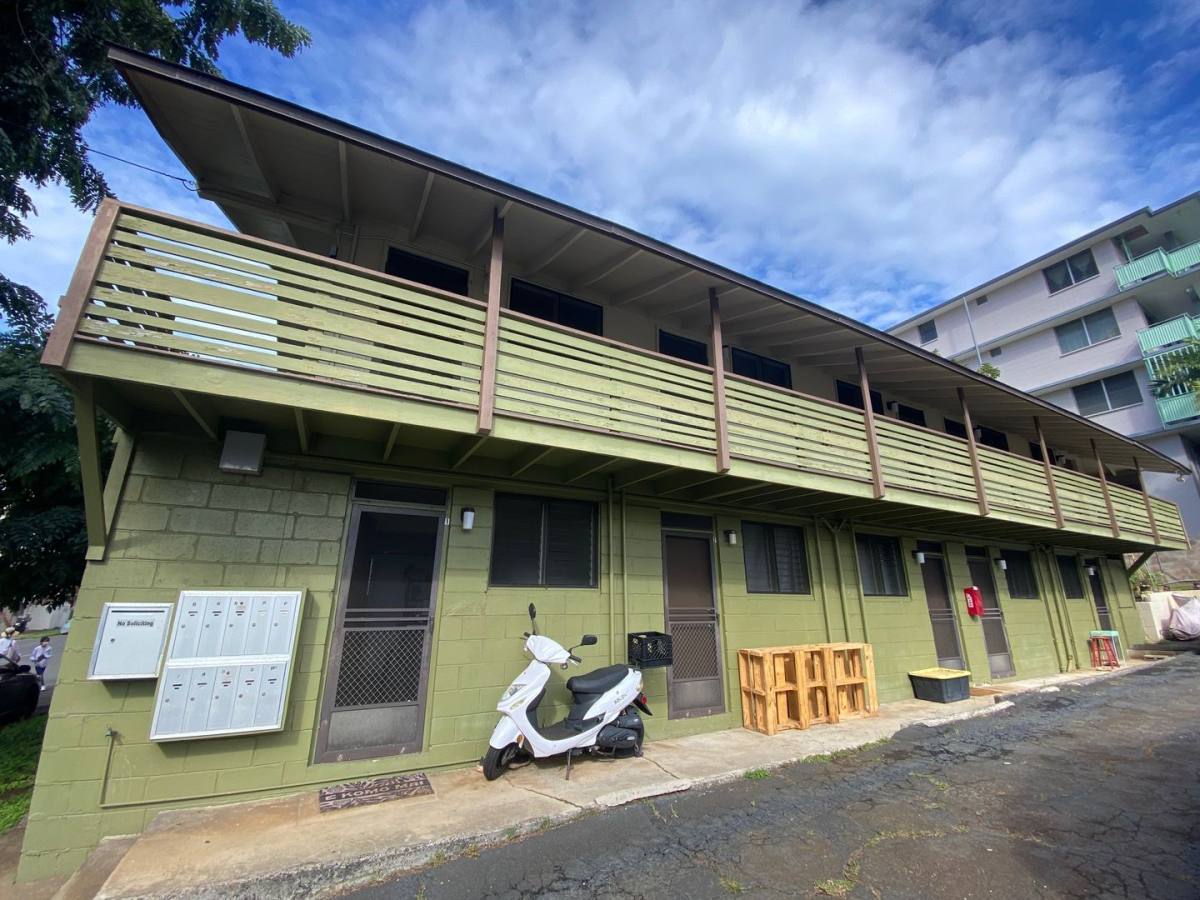 Apartment for rent at 1024 Green St, Honolulu, HI 96822
