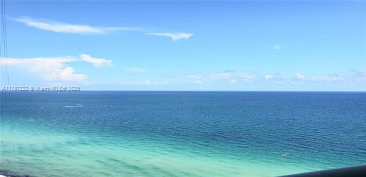 Apartment for rent at 15811 Collins Ave Appt, North Miami Beach, FL 33160