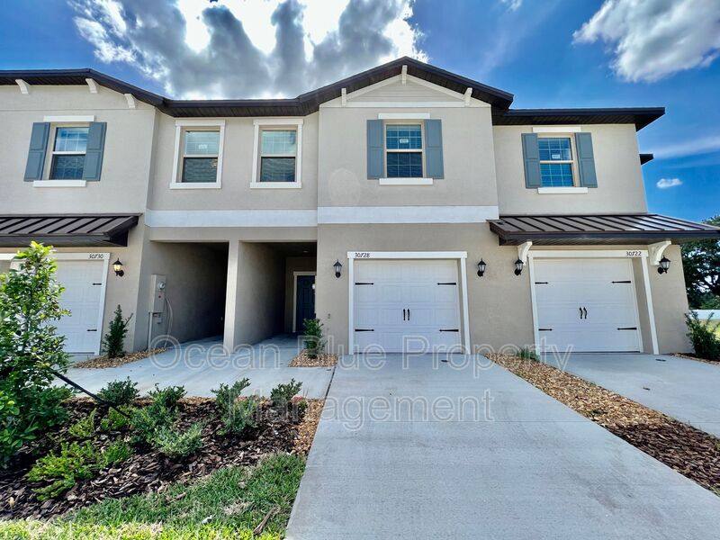 Townhouse for rent at 30728 Veridian Way, Wesley Chapel, FL 33543