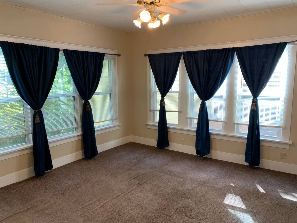 Apartment for rent at 93 S Duncan Ave, Fayetteville, AR 72701