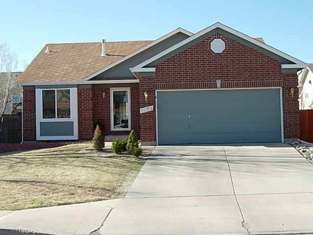 House for rent at 1575 Gumwood Dr, Colorado Springs, CO 80906